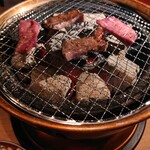 Sumibi Yakiniku Fushimiya Hidagyuu Bettei - 