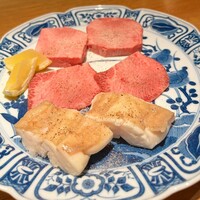 肉亭ふたご iki 新宿店 - 