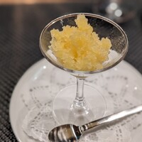 ポム・ダダン - 