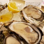 Emit Fish Bar Oyster And Grill - 