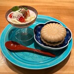 おおたに - 苺のムース　抹茶とあずきのアイス最中