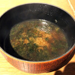 Kisetsu Ryouri To Nihonshu No Omise Kawasaki Uoshouten - お味噌汁。だしがきいていて、心があたたまるお味