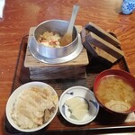 村上家釜めし - 料理写真:えひ釜飯８００円