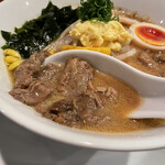 酒肴場 屯 - とろりと柔らかく煮込まれた牛スジも絶品