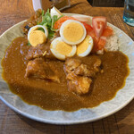 Toukyousupaisunanakari - チキンのカレー　withゆで卵