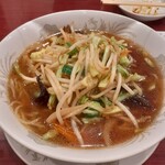 中華飯店 一番 - タンメン醤油味