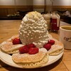 Eggs 'n Things - パンケーキがドーンと登場です