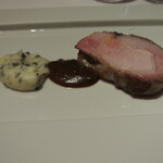 リストランテ カノフィーロ - 古平産純潔金華豚ロース肉のグリーリア