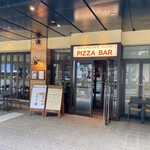 WOLFGANG PUCK PIZZA BAR - 