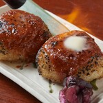 Grilled sea urchin balls