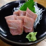 とり春 - マグロ刺