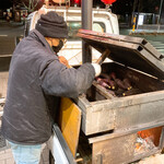 Washoku Meishu Rindou - 市営地下鉄弘明寺駅近くにいた焼き芋屋さん