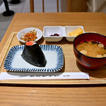 おだむすび - モーニング おむすび1こセット@税込390円：明太子で。