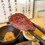 肉割烹 肝心屋 - 赤身ステーキを食べるところ