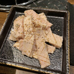 炭火焼ホルモン ぐう - こりこり