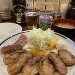 かつれつ四谷たけだ - カキバター焼定食、カキ増量です♡