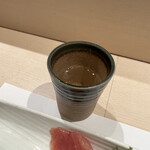 池袋 鮨 貴山 - お猪口に