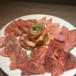 肉と日本酒 - ショートコースたれ焼き盛り合わせ