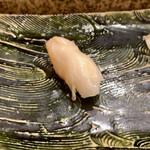 にぎり鮨 一五〇 - つぶ貝（¥150）（税別）