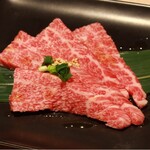 GYUGYU焼肉 七福 - 上カルビ