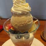 カンポドォロ・ソレッラ - 季節のパフェ