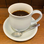 Moccafe - ドリンク写真:「コロンビアから直送された浅煎りコーヒー ホット」600円税込み♫