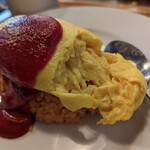 ヒュッゲ - オムレツは開かないでお召し上がりください