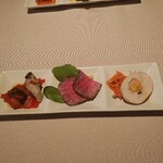 ブランベック - 前菜（ラタトゥユ＆牡蠣、牛肉のロースト、ポテトサラダ、鴨肉のロースト、キャロットラペ）