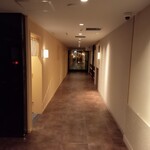 おい河 - ビル内4階廊下