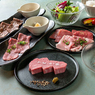 人氣超值套餐讓您盡情享受屠夫精心挑選的優質肉品！