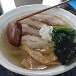 らーめん風 - 塩チャーシュー麺　1045円