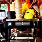 ANDo&CAFE - 内観写真:美味しいカフェラテとともに大自然を満喫！