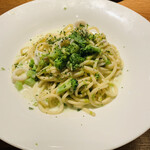 Grill & Pasta es - 生海苔が爽やかな風味のクリームソース