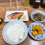 大衆食堂 山田屋 - 朝食セット