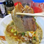 虎テツやきそば - らーめんのチャーシュー