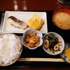 Sutando Nakanishi - 令和5年1月 ランチタイム
                日替わりランチ 650円
                鰆の味噌焼、玉子焼き、小鉢2種、ご飯、みそ汁、漬けもの、食後のコーヒー