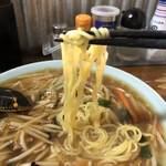 Niramen Shoppu - ネギシリーズの麺とは違う、と思う。