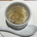 四川曹家官府菜　蜀　 - フカヒレのスープ　滋養たっぷり。美味しくない訳ないですね！