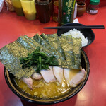 家系総本山 ラーメン 吉村家 - 既に全国に流布されている家系の在るべき姿