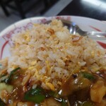 味楽 - 醤油が効いた絶品チャーハン。