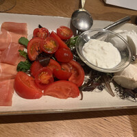 オービカ モッツァレラバー 横浜店 - 