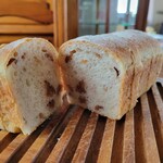 GELATO&BAKE SANTi - 胡桃パン