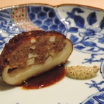 肉割烹 よし田 - ジビエ鹿の肉詰め能勢椎茸