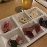 カフェダイニング O.F.F - お疲れ様セットのつまみ6品（日替）