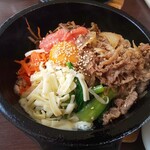 Kankokuryouri Chegoya - 石焼全部のせ丼 1,100円