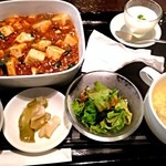 舞鶴麺飯店 - 麻婆豆腐定食