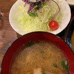 Tonkatsu Jin - 豚汁＆キャベツ