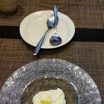創作四川料理 廣明 - 究極のなめらか杏仁豆富シャインマスカットソースとハスカップソース
