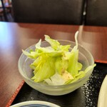 中華料理 北京飯店 - セットのサラダです。