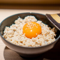 厳選焼鳥 一石三鳥 本店 - そぼろ丼